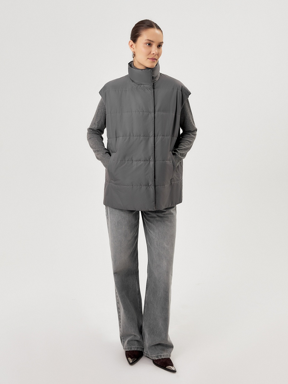 Стеганый жилет из плащевой ткани