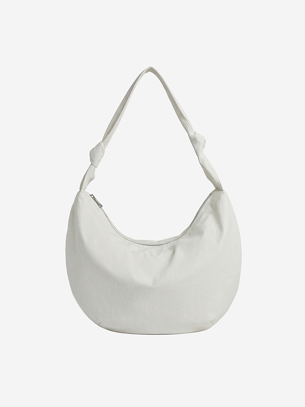 Непромокаемый укороченный плащ с сумкой из той же ткани