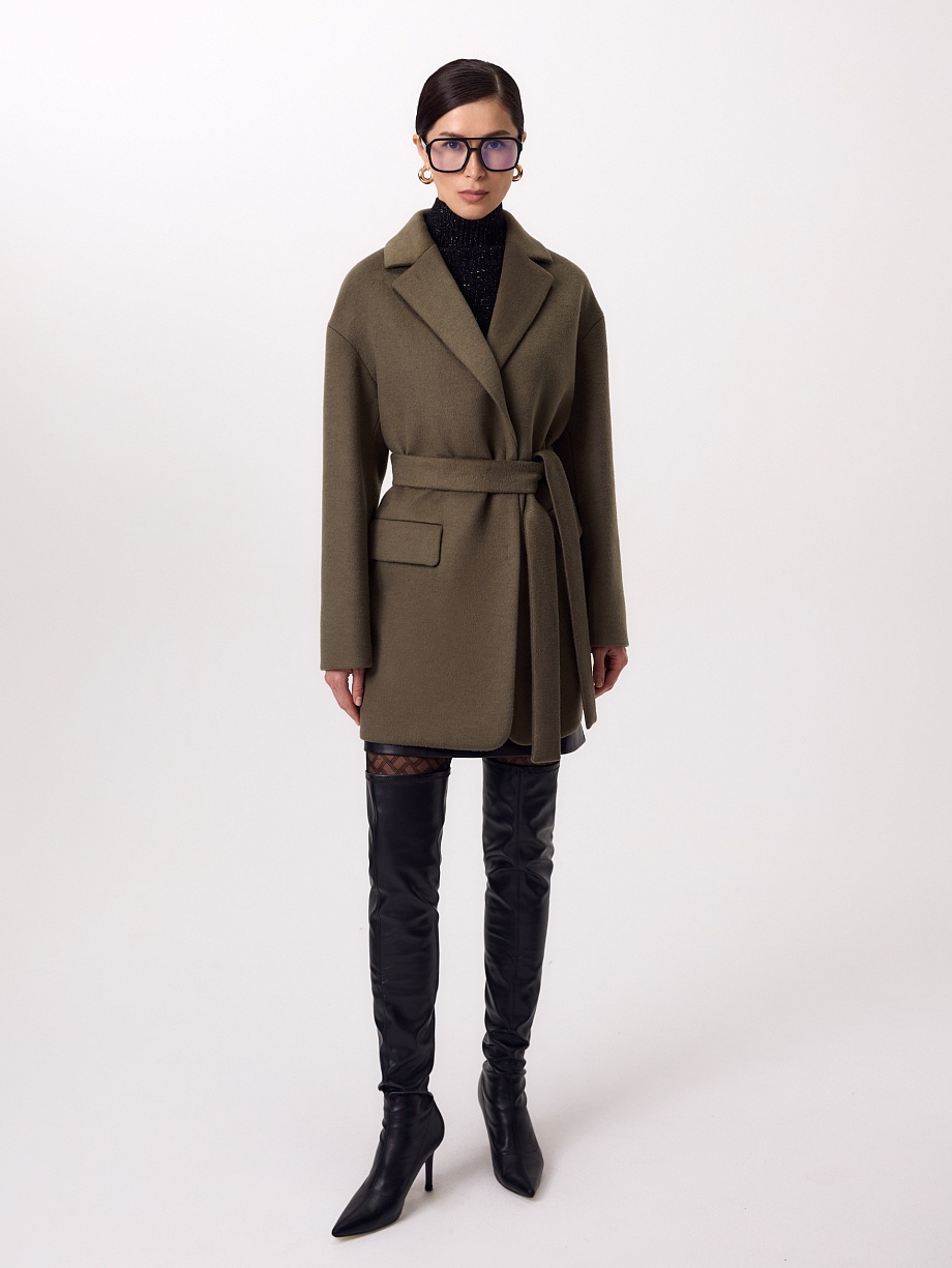 Демисезонное полупальто из шерсти