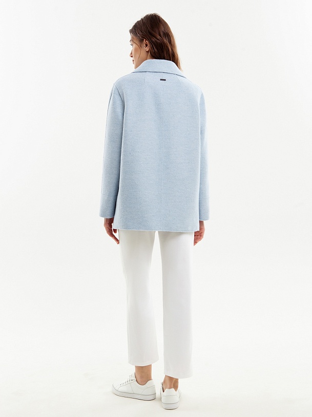 Демисезонное полупальто из шерсти