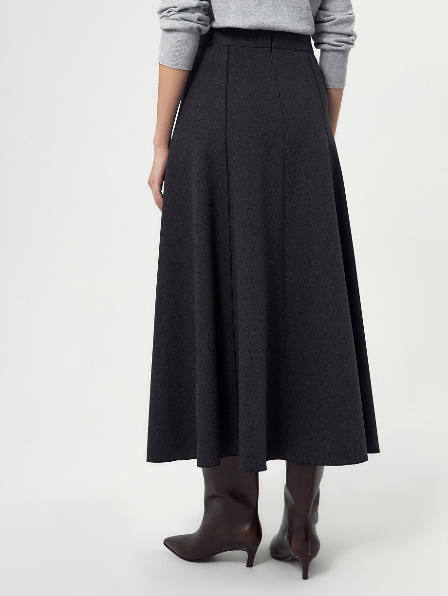 Юбка-трапеция с открытыми срезами