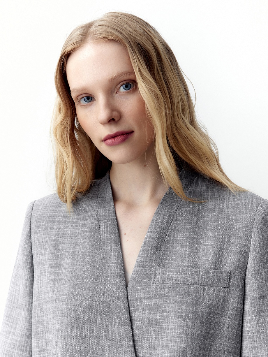 Прямой жакет из костюмной ткани с вискозой