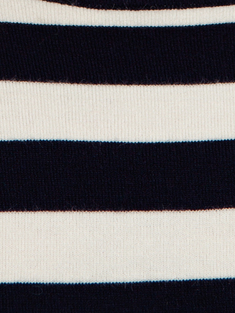 Трикотажный джемпер в бретонскую полоску