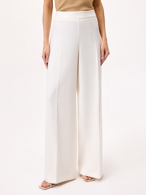 Брюки со стрелками