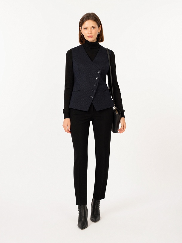 Жилет женский асимметричный