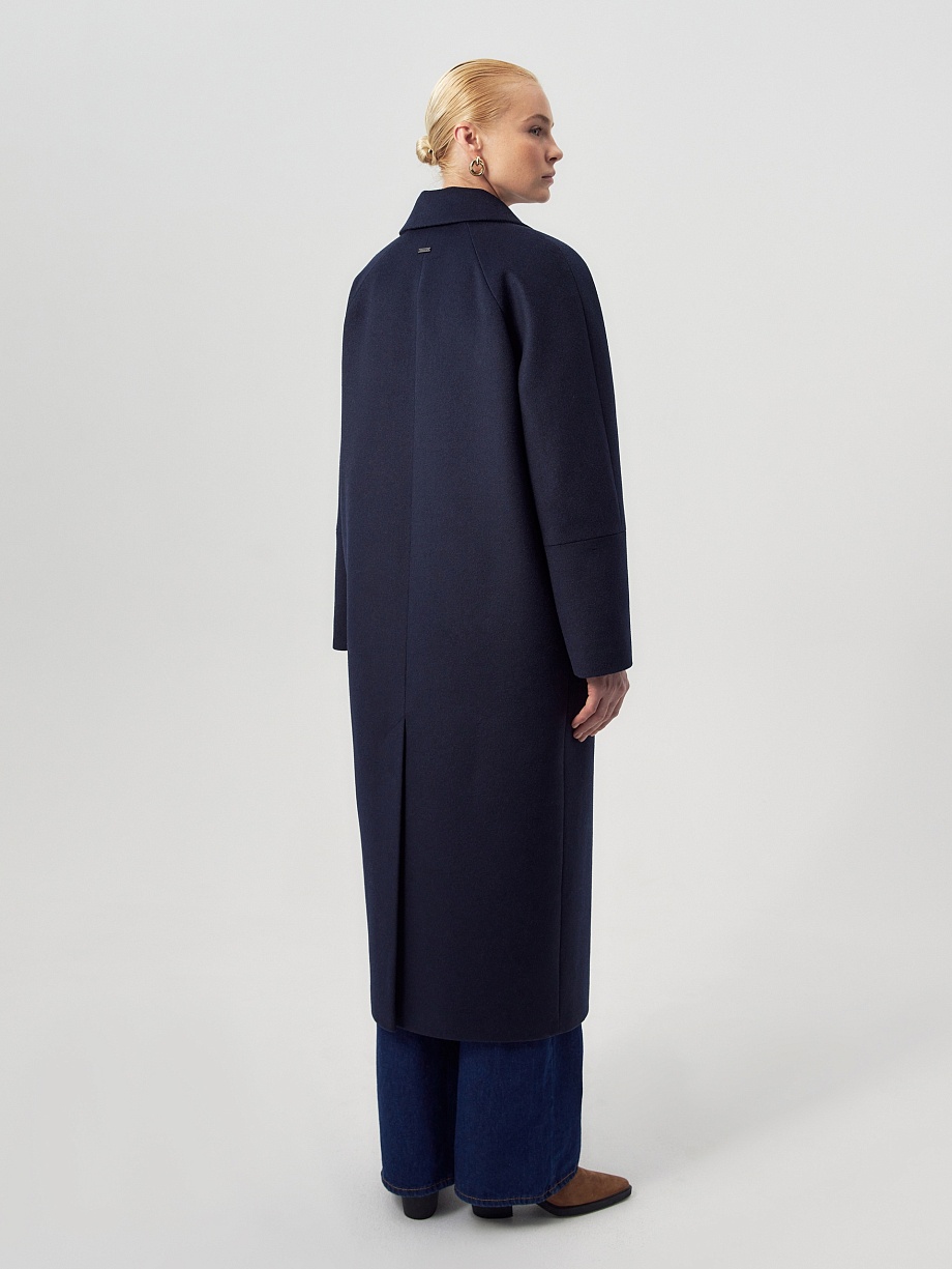 Пальто из шерсти с мембраной и утеплённой спинкой