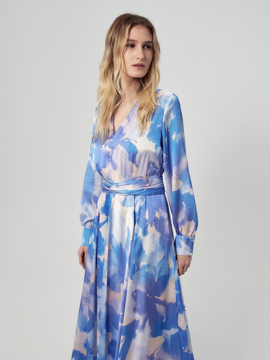 Приталенное платье с растительным принтом