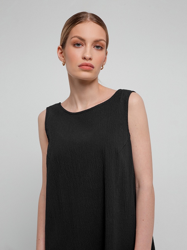 Хлопковое платье из фактурной ткани