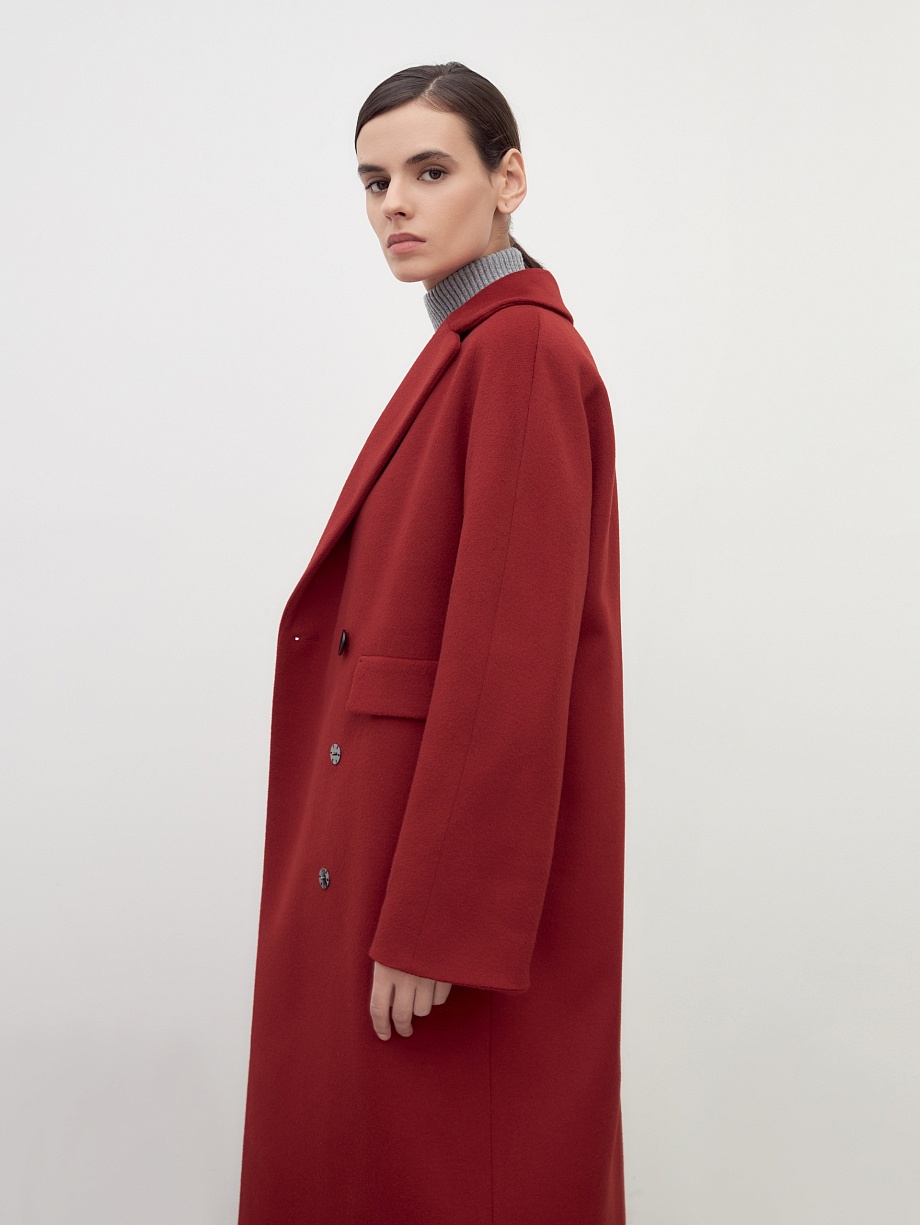 Шерстяное пальто с мембраной и утеплённой спинкой