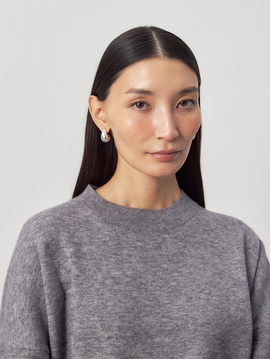 Джемпер из вискозной пряжи