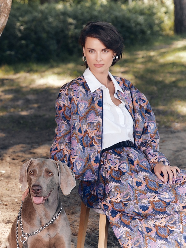 Стильный жаккардовый жакет в этническом стиле