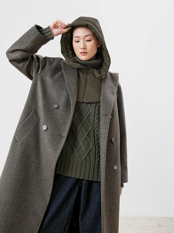 Шерстяное пальто демисезонное с мембраной