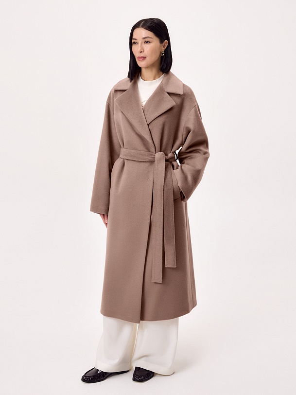 Пальто из премиальной шерсти с мембраной и съёмным капюшоном