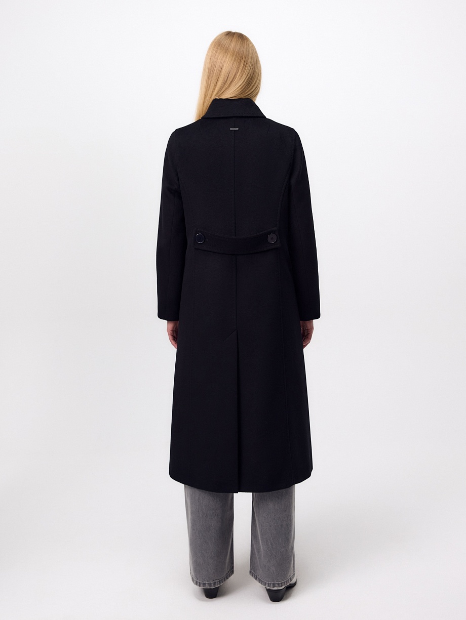 Пальто из шерсти с мембраной и утеплённой спинкой