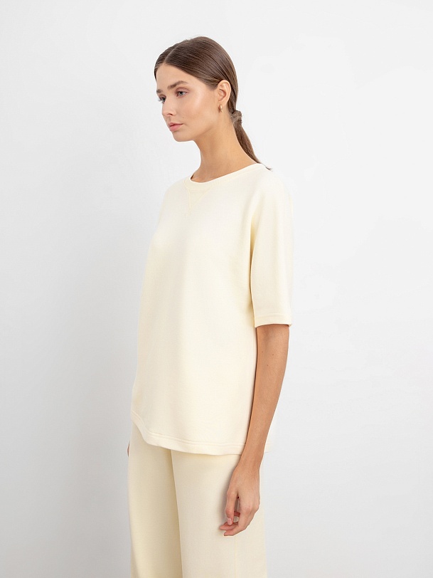 Футболка женская оверсайз цвета ванили