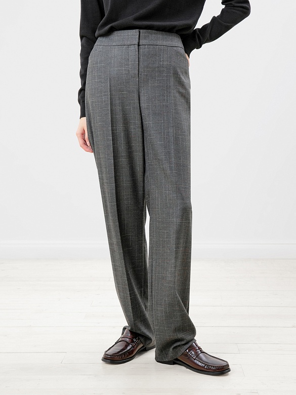 Прямые брюки из костюмной ткани со стрелками POMPA арт.1119081pt0190