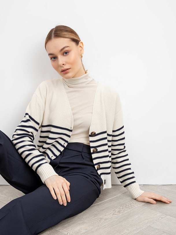 Кардиган трикотажный в полоску