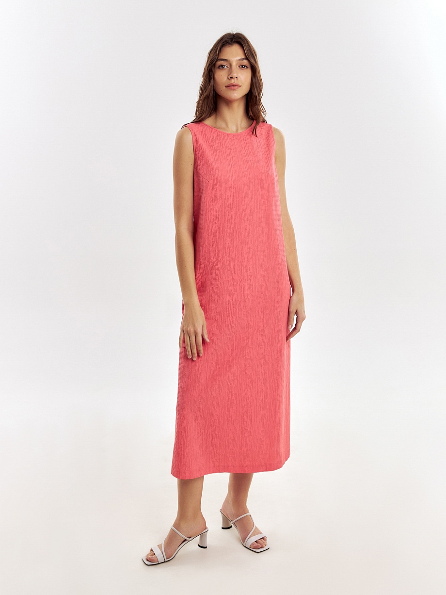 Платье из фактурного хлопка с открытой спиной