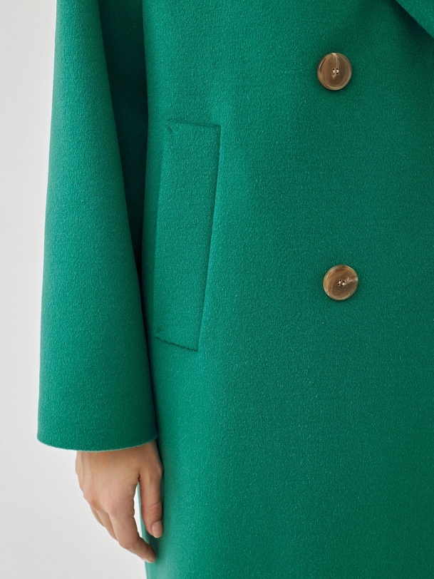 Шерстяное демисезонное пальто с мембраной