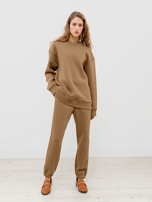 Брюки-джоггеры трикотажные