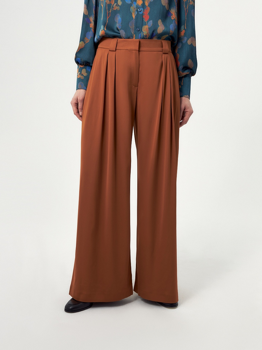 Широкие брюки из вискозы