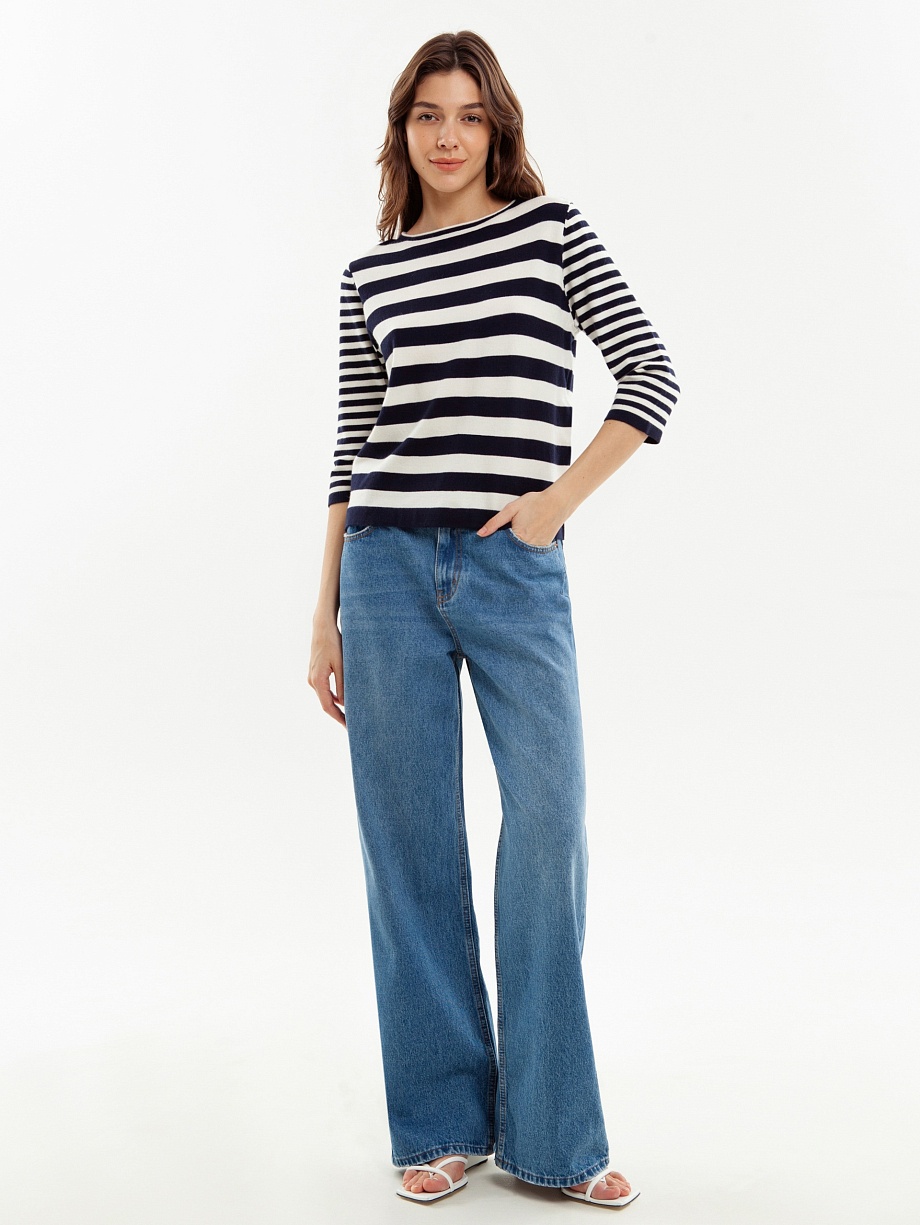 Трикотажный джемпер в бретонскую полоску