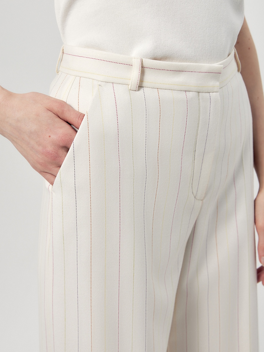 Прямые свободные брюки в полоску