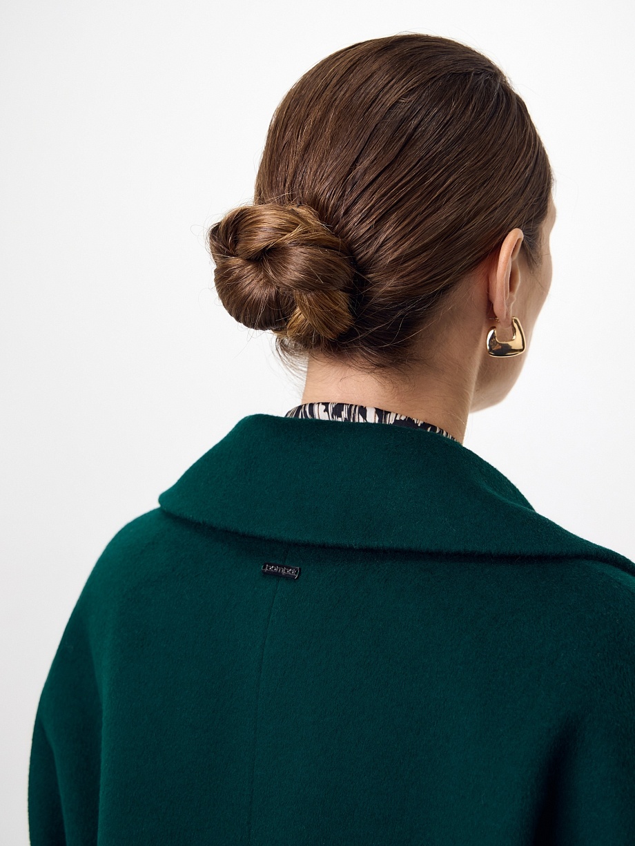 Пальто из шерсти с мембраной, утеплённой спинкой и съёмным капюшоном