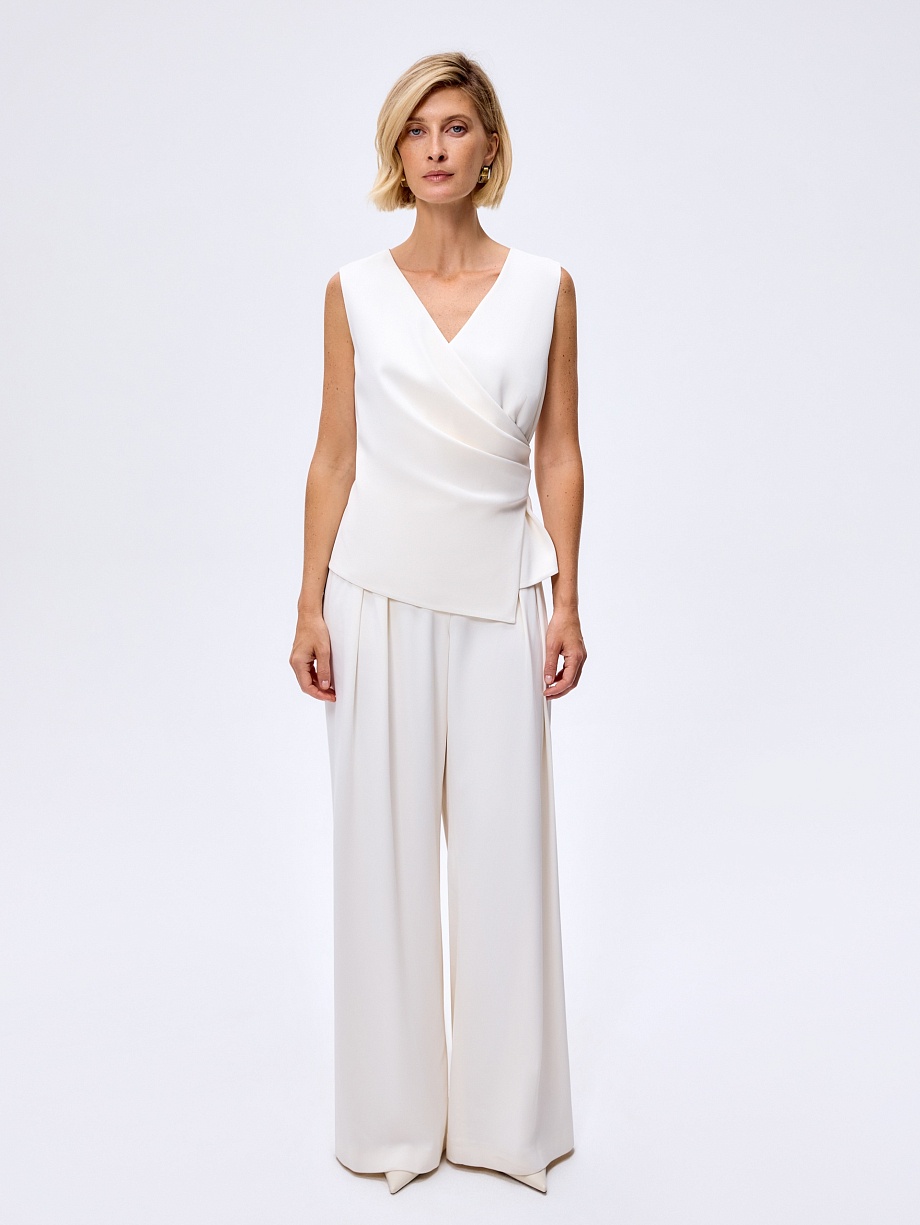 Блуза из вискозной костюмной ткани