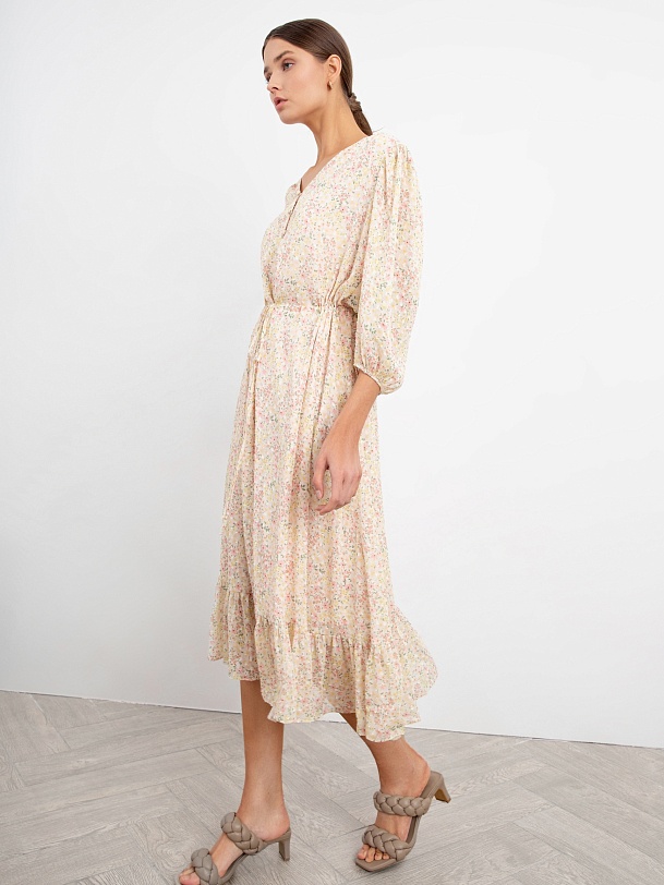 Женственное платье из шифона