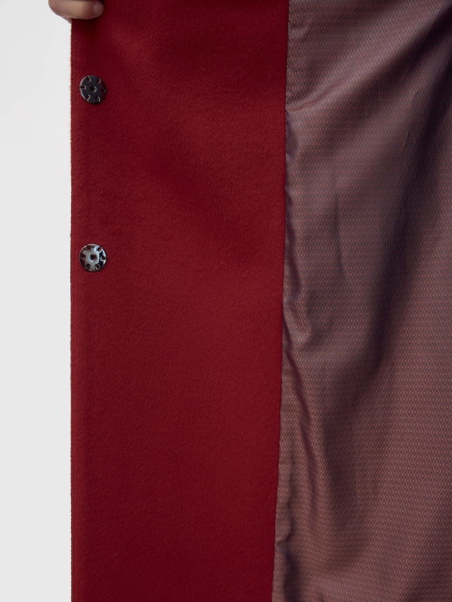 Шерстяное пальто с мембраной и утеплённой спинкой