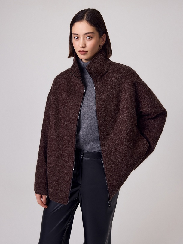 Куртка из шерсти с мембраной и утеплённой спинкой