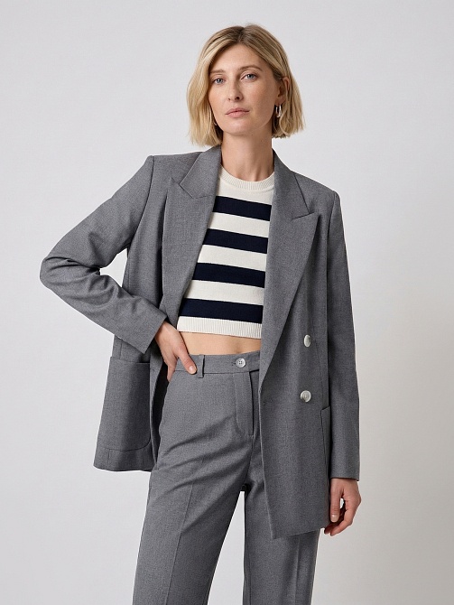 Классический жакет из костюмной ткани