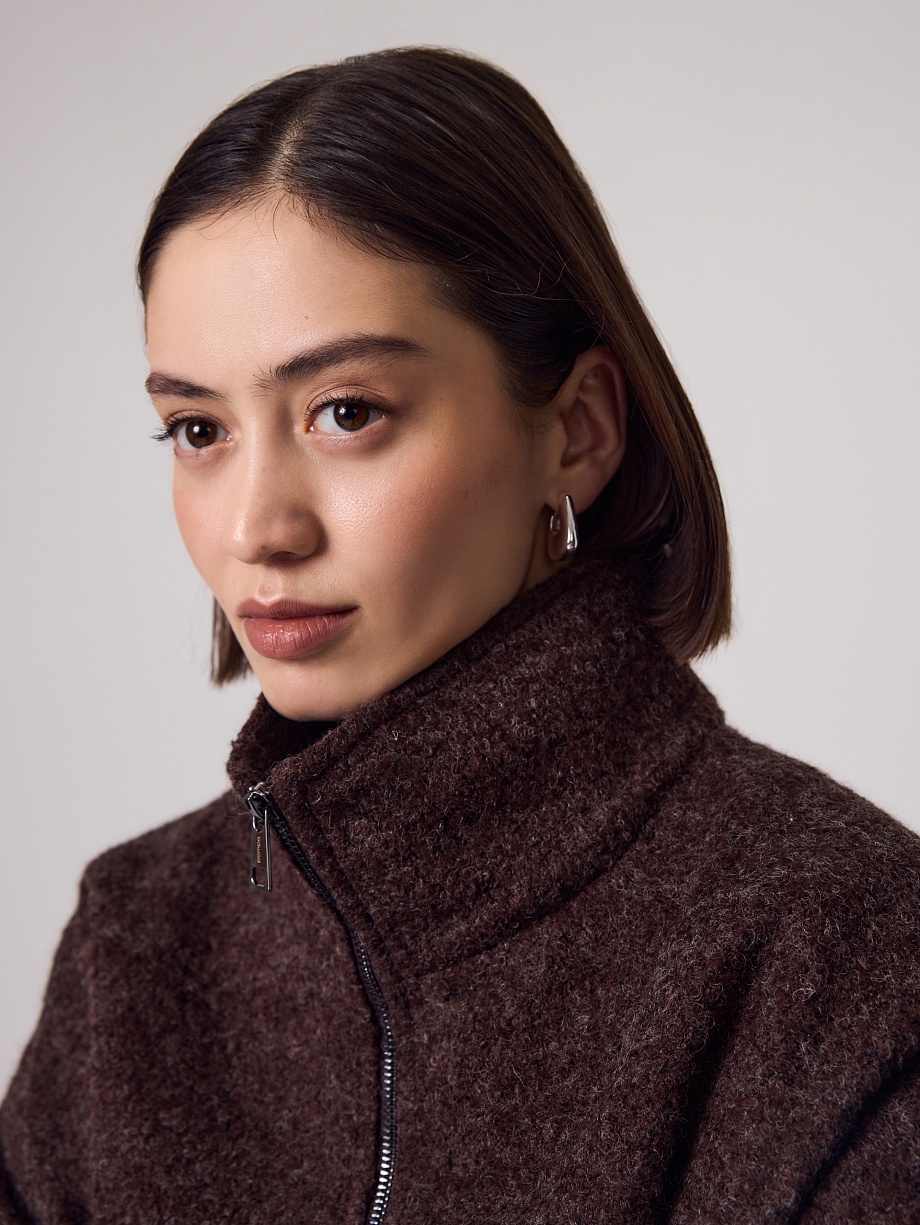 Куртка из шерсти с мембраной и утеплённой спинкой