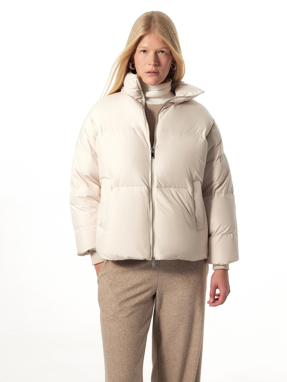 Укороченный пуховик с утеплителем 90% пух и 10% перо