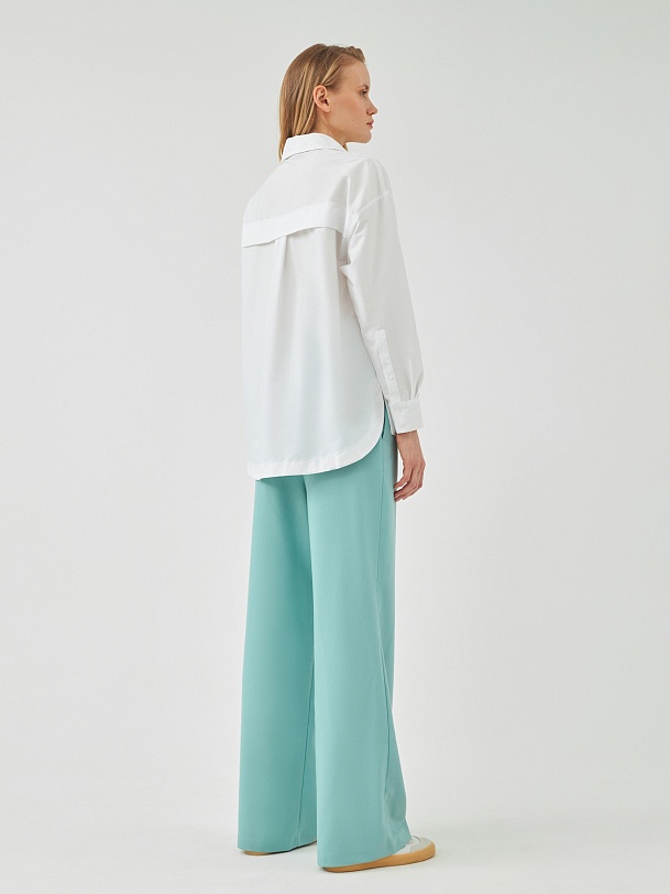 Женская белая рубашка с длинным рукавом