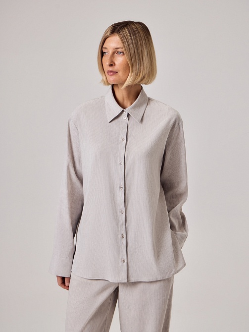 Рубашка из льняной ткани