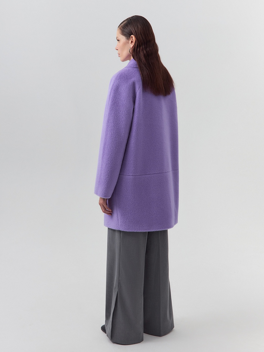 Утеплённое пальто из премиальной шерсти Альпака