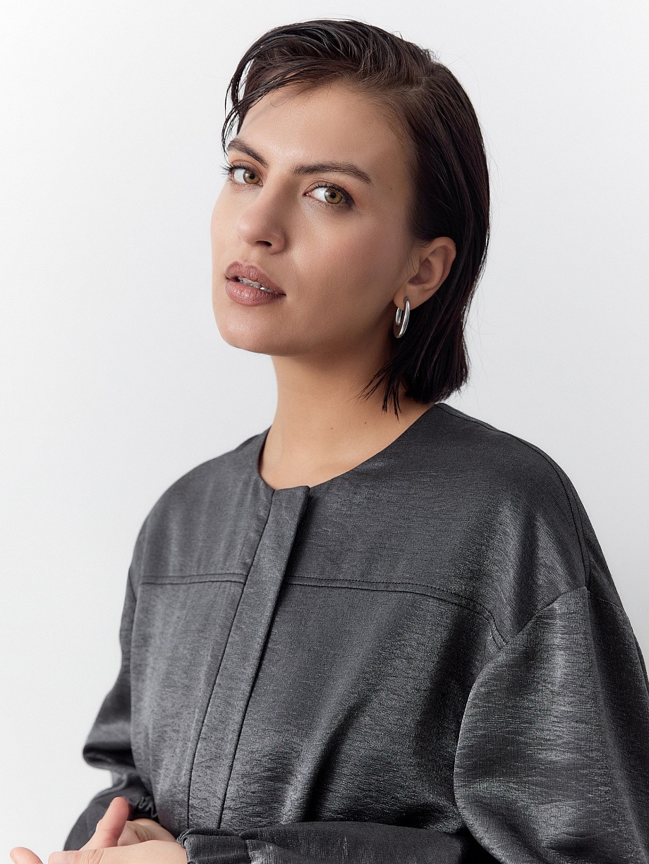 Бомбер из вискозной костюмной ткани на молнии