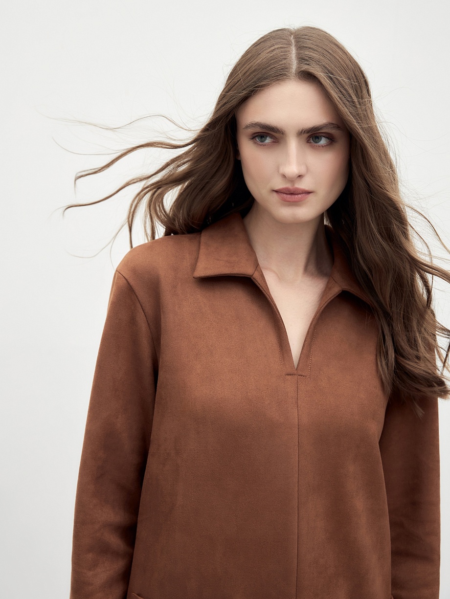 Прямое платье-миди из искусственной замши