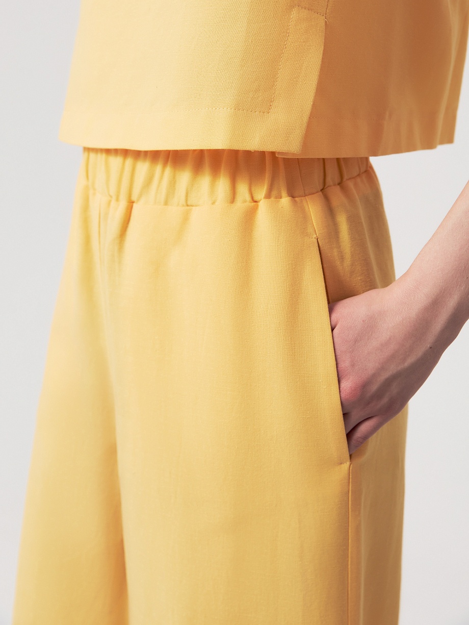 Летние брюки из хлопка и льна