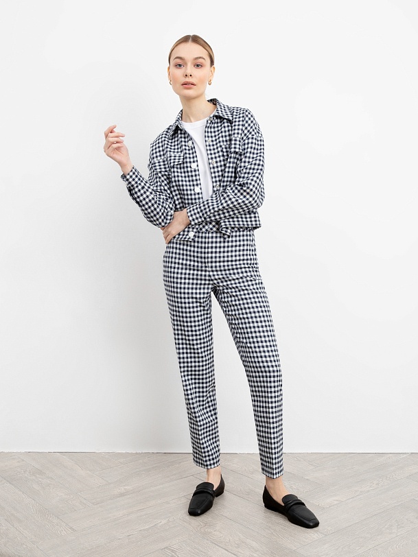 Жакет женский укороченный в клетку виши