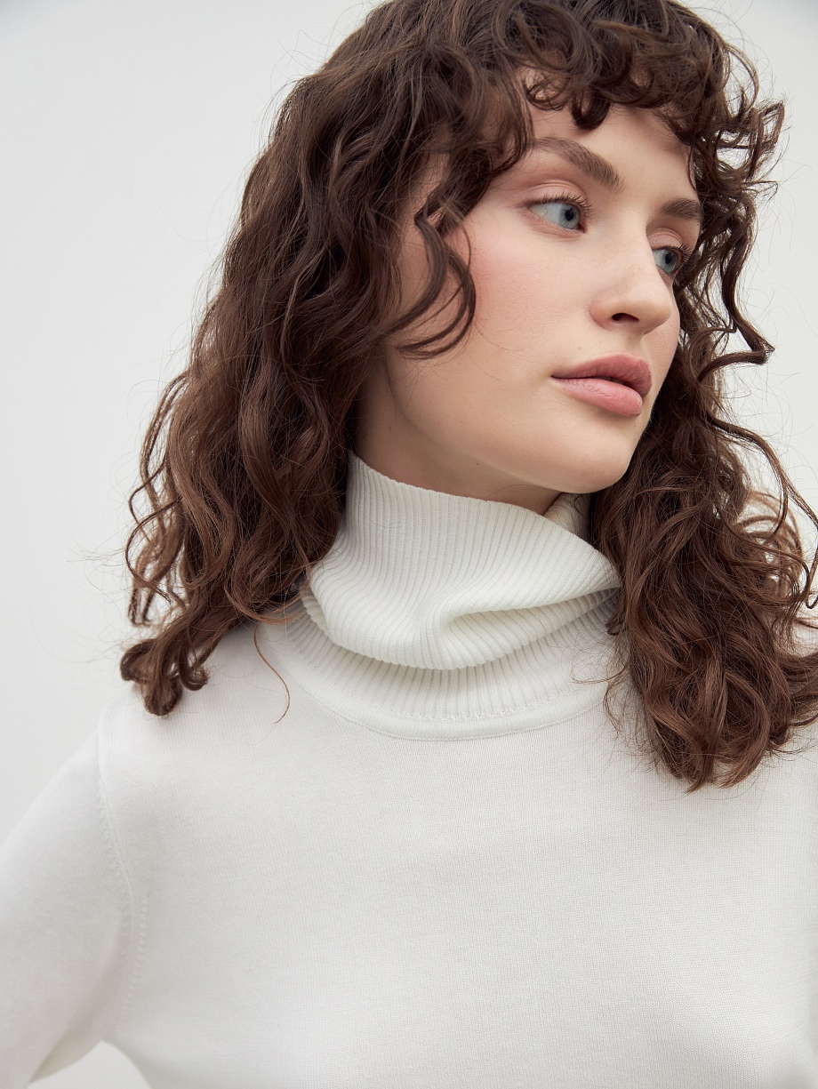 Водолазка из вискозы и хлопка