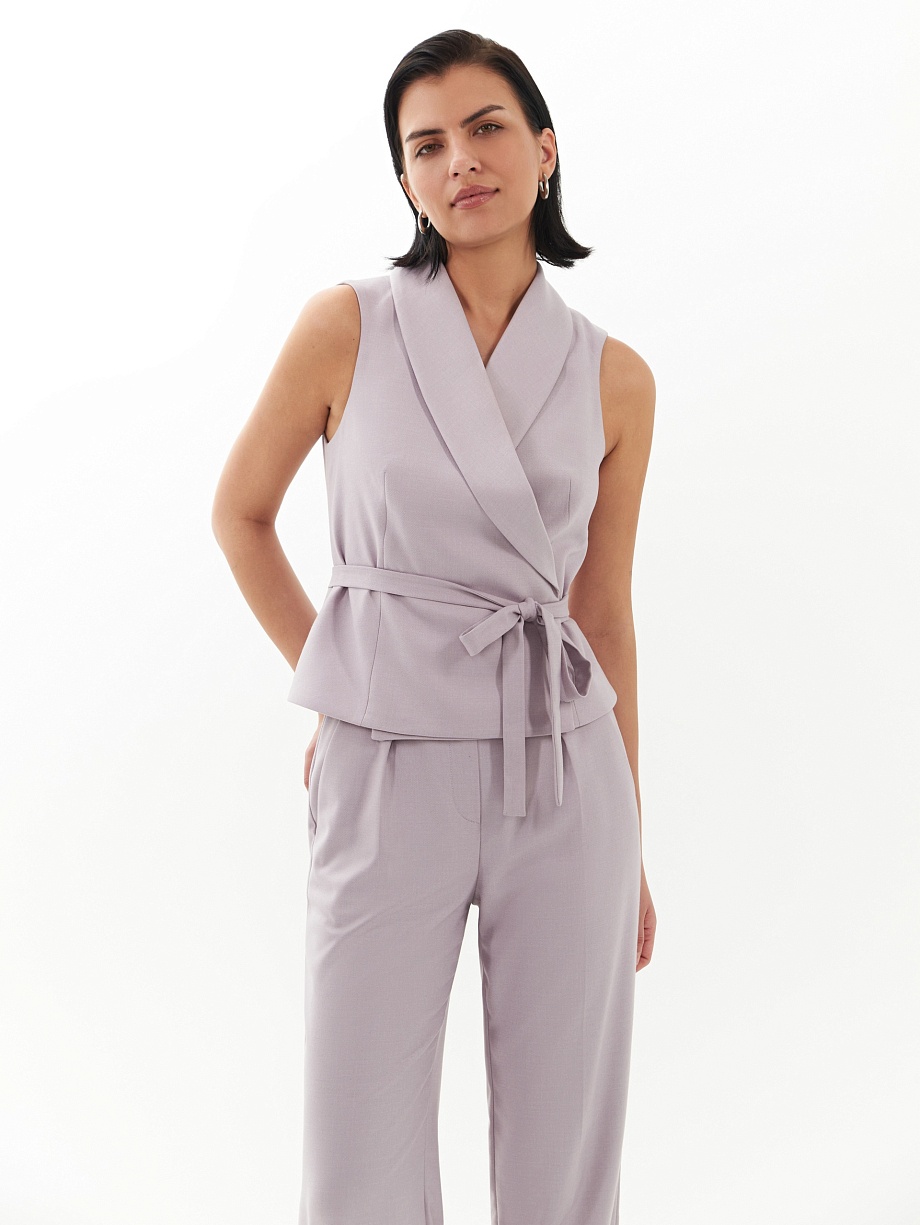 Жилет на запах с длинными завязками