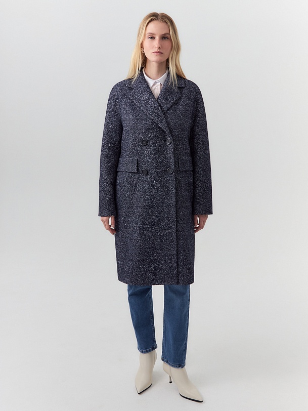 Шерстяное пальто с мембраной и утеплённой спинкой