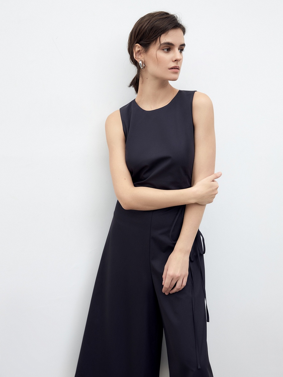 Комбинезон из хлопка с открытой спиной