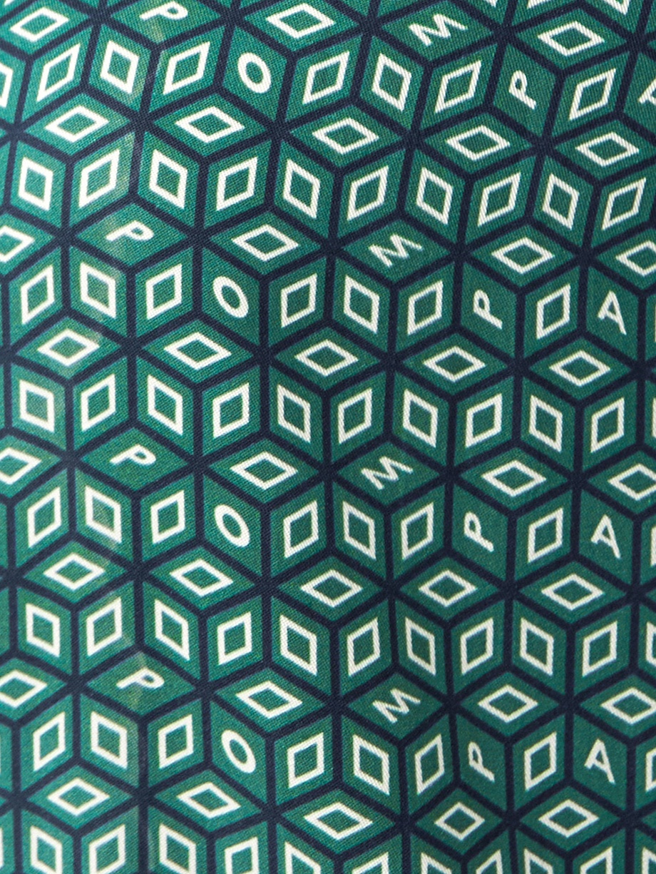 Блуза из 100% вискозы