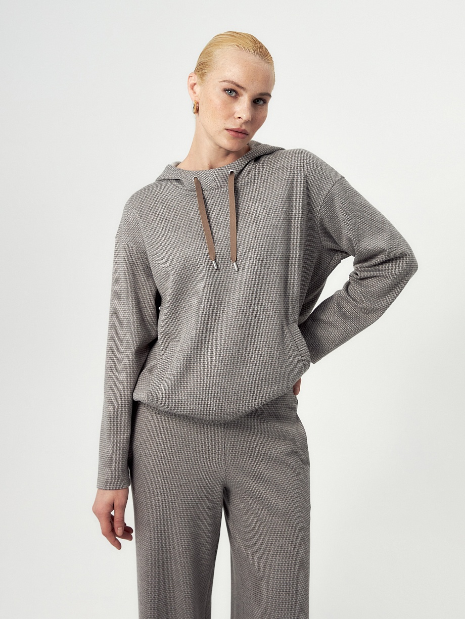 Толстовка с капюшоном