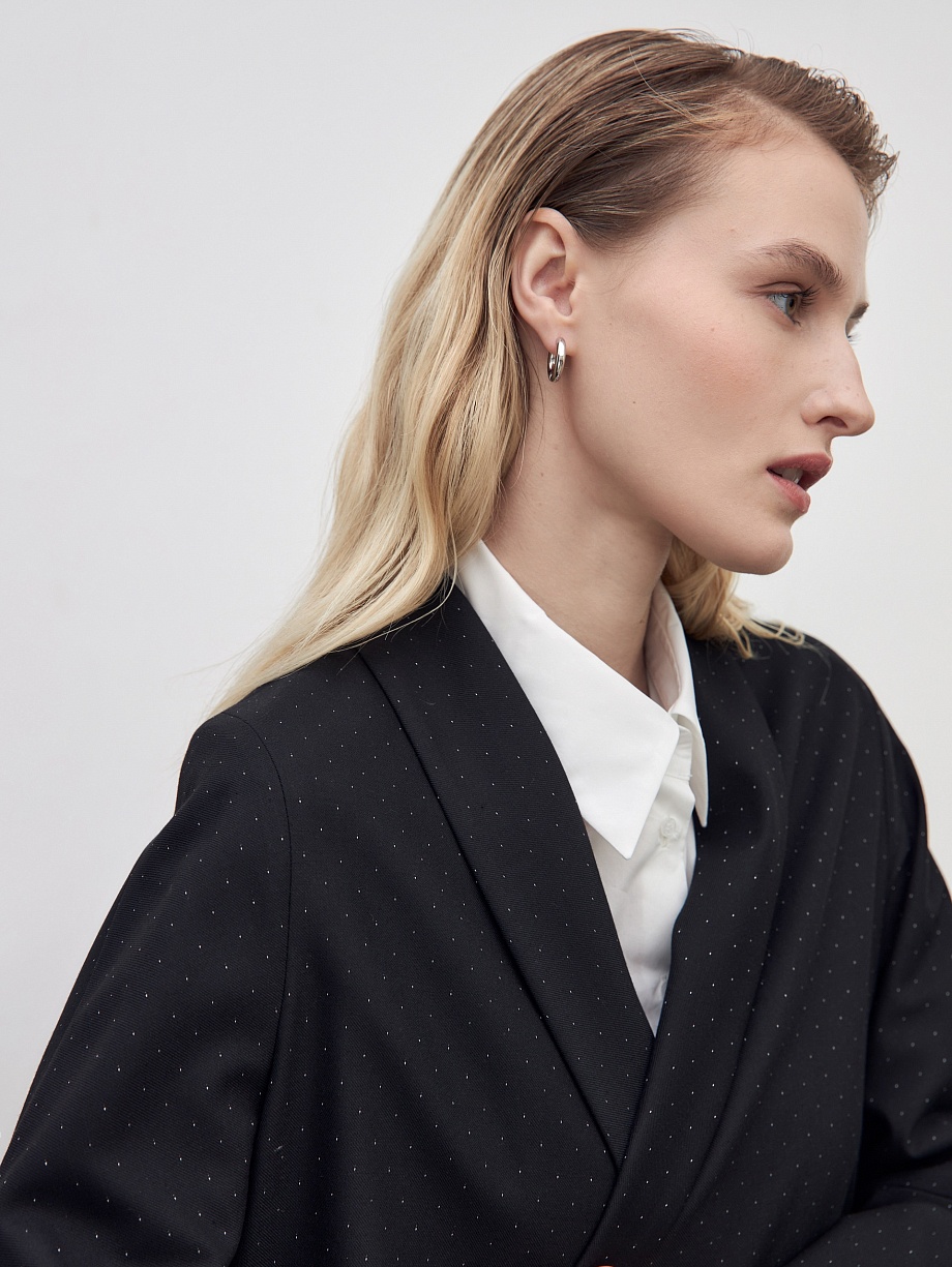 Жакет из костюмной ткани в горошек с укороченным рукавом