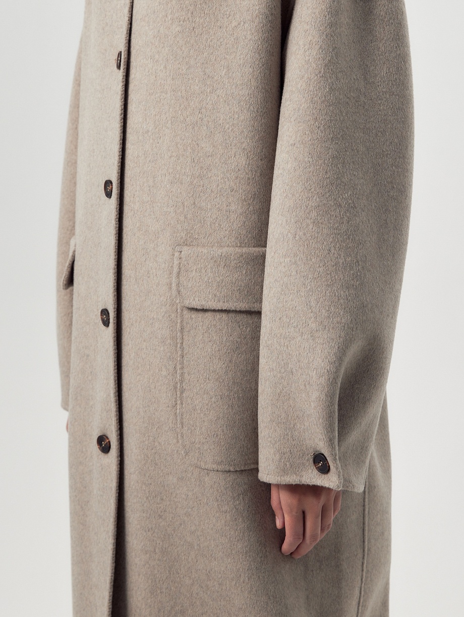 Пальто из премиальной шерсти со стёганым жилетом